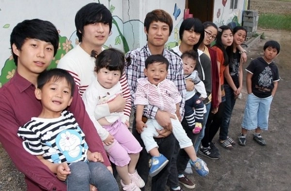 466346436.jpg KBS 인간극장 11남매 흥부네 근황