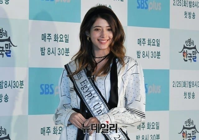 1722252524-6.jpg 미스 이집트녀에 한국식 화장을 한 결과