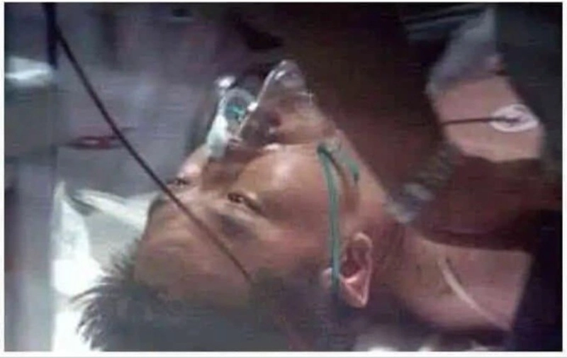 Screenshot_20221002_155749.jpg 경찰 두명 칼로 찔러 살해 후 도주한 사건