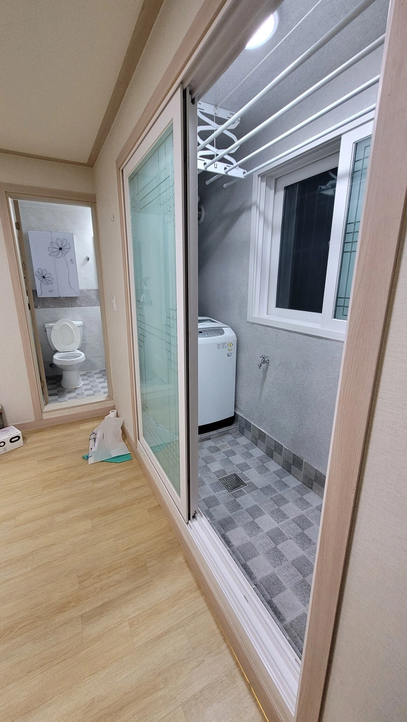 20221222_181832.jpg (분노, 사진많음) 원룸방 빼는데 3시간 청소중