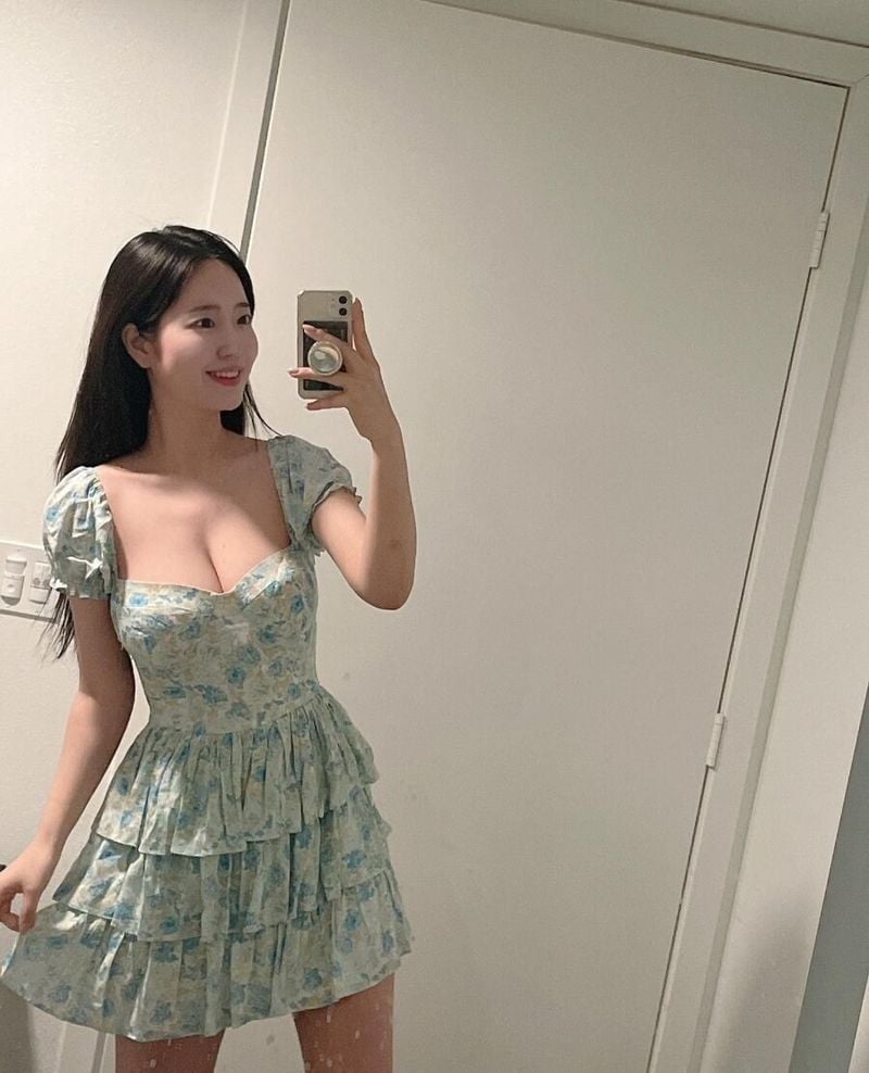 ㅇㅎ) 비키니 공개한 F컵 유튜버_4.jpg