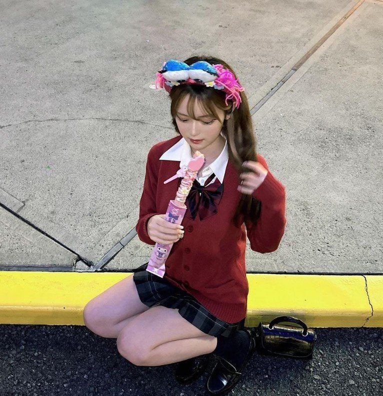 Screenshot 2023-10-27 at 10.35.57.JPG ㅇㅎ) 속옷 때문에 퇴학당한 일본 여고생.jpg