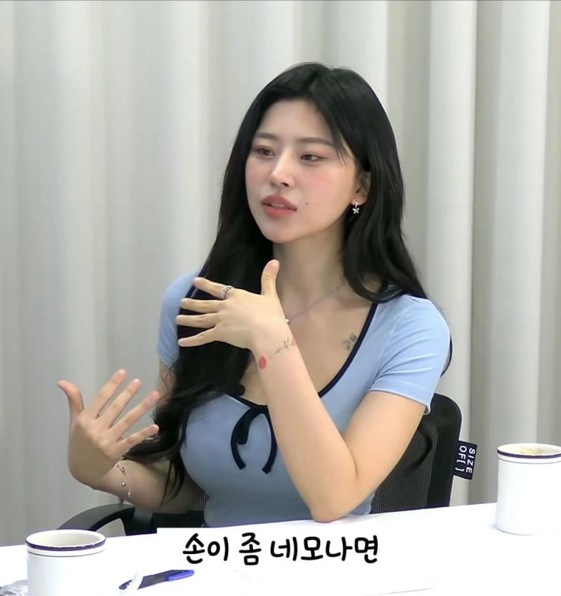 111.jpg 대물 관상 볼줄 안다는 여자 .jpg