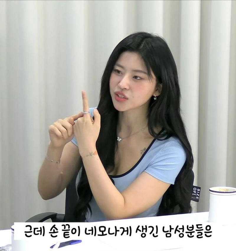 666.jpg 대물 관상 볼줄 안다는 여자 .jpg