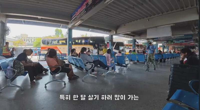 1000028440.jpg 4년째 해외여행중인 유투버가 뽑은 최악 여행지.JPG